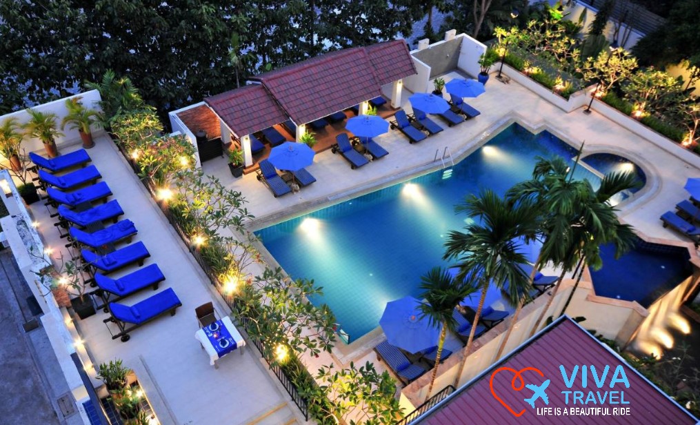 Tara Angkor Hotel pool