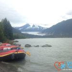 Croaziera Alaska aventuri rafting Mendenhall Glacier Juneau Alaska VivaTravel
