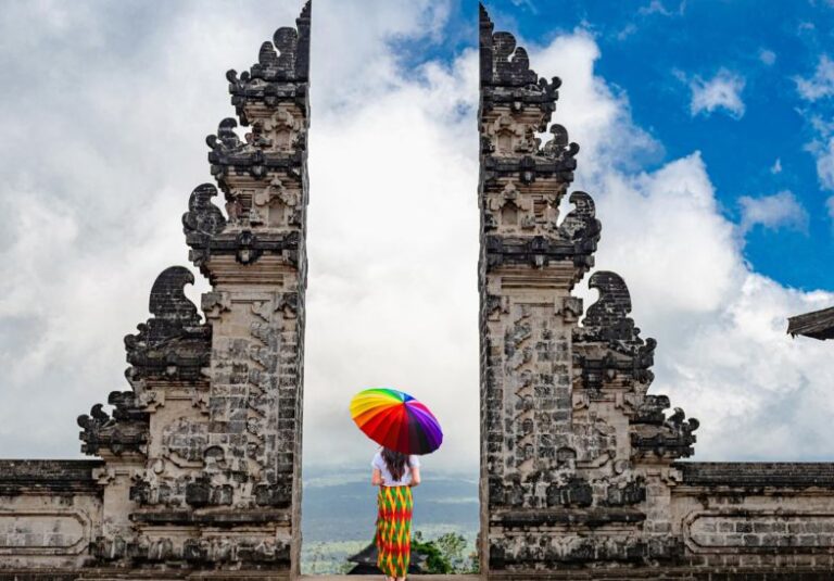 Descopera Ubud si plaja Bali