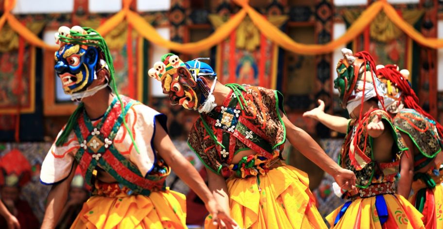 Cultural Bhutan Traditie si istorie_1